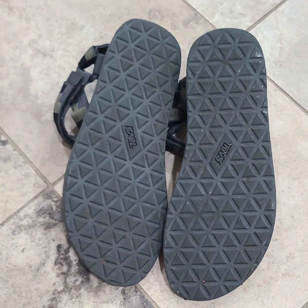 Teva Gray and Black Sandals
